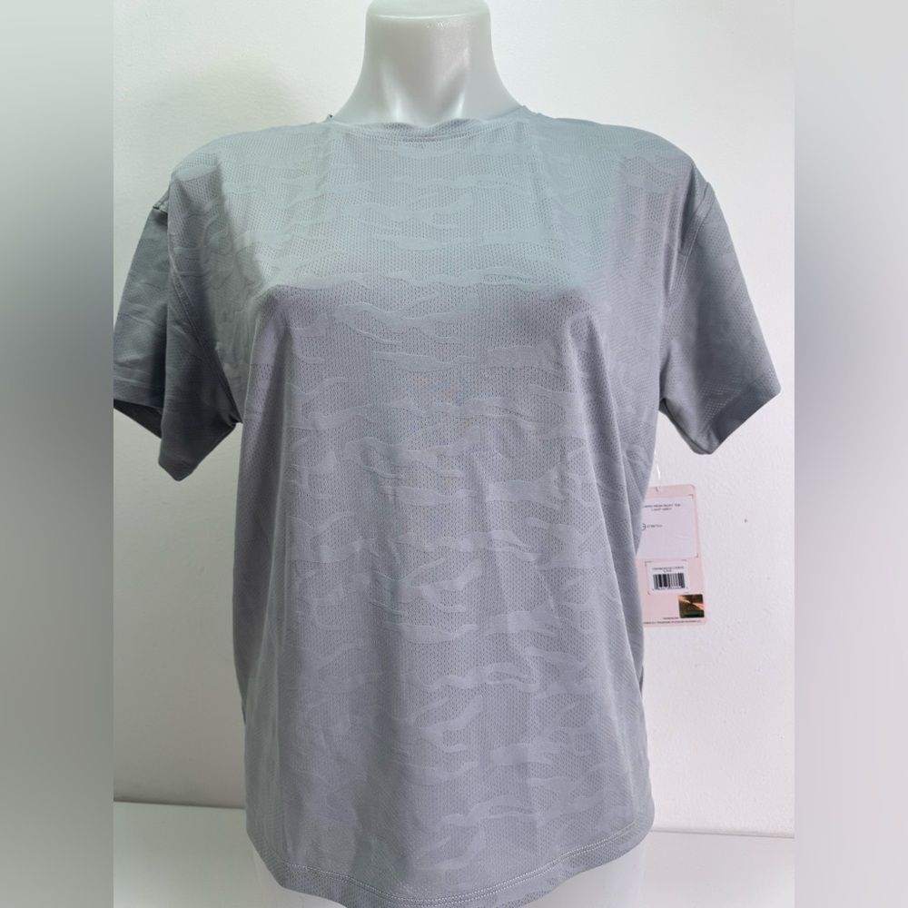 Danskin Light Gray Men's Short Sleeve Tee Sz M NWT